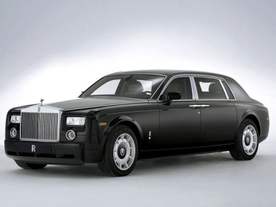Rolls-Royce Phantom / седан