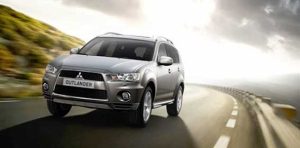 Mitsubishi Outlander XL   c !