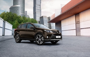 Начался прием заказов на обновленные автомобили Toyota RAV4 2014 модельного года Начался прием заказов на обновленные автомобили Toyota RAV4 2014 модельного года