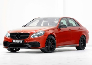 Brabus представляет собственную версию Mercedes E63 AMG Brabus представляет собственную версию Mercedes E63 AMG