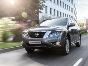 Nissan объявила российские цены на кроссовер Pathfinder Nissan объявила российские цены на кроссовер Pathfinder