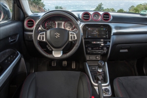 Suzuki представила новый кроссовер Vitara S Suzuki представила новый кроссовер Vitara S