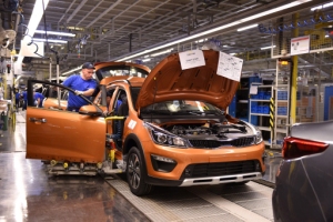 В Санкт-Петербурге началось производство нового кросс-хэтчбека KIA Rio X-Line В Санкт-Петербурге началось производство нового кросс-хэтчбека KIA Rio X-Line