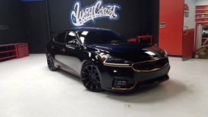 KIA на выставке SEMA 2017: шоу-кары на базе Stinger и Cadenza KIA на выставке SEMA 2017: шоу-кары на базе Stinger и Cadenza