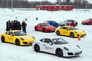 Зимний драйв на Moscow Raceway от Порше Центр Таганка Зимний драйв на Moscow Raceway от Порше Центр Таганка