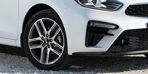 Покрышки Pirelli — доступная резина для легковых и грузовых автомобилей, отличается применением собственных технологий, акустическим комфортом и устойчивостью к износу Покрышки Pirelli — доступная резина для легковых и грузовых автомобилей, отличается применением собственных технологий, акустическим комфортом и устойчивостью к износу