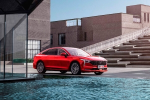 Продажи легковых автомобилей FAW увеличились в 4,2 раза Продажи легковых автомобилей FAW увеличились в 4,2 раза