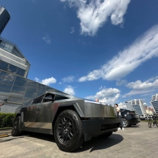 Moscow Tesla Club первыми привезли Cybertruck в Россию Moscow Tesla Club первыми привезли Cybertruck в Россию